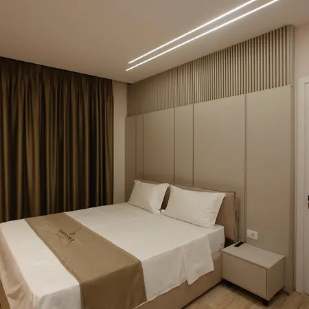 Downtown Hotel Shkoder